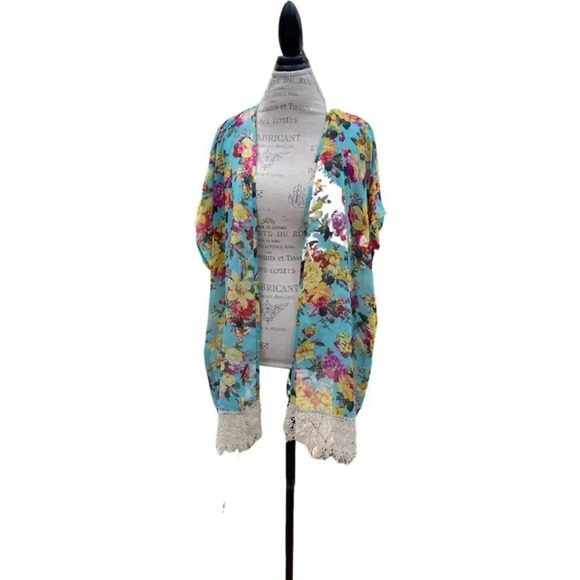 La Hearts Other - Adorable one size fits most LA Hearts kimono EUC